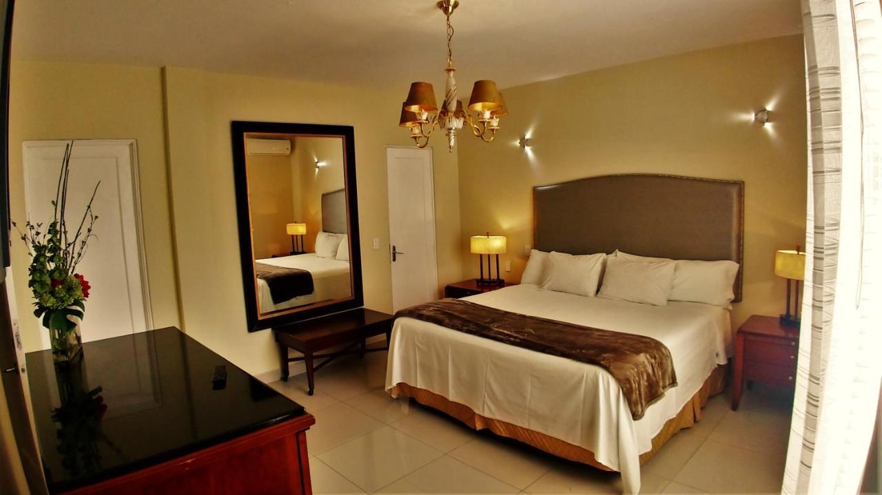 גואדלחארה Hotel Del Angel מראה חיצוני תמונה
